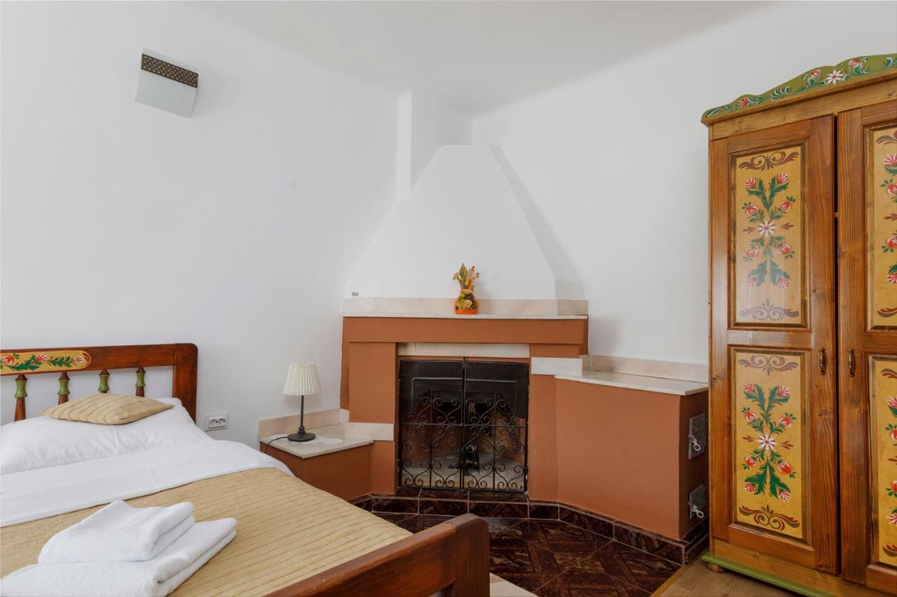 Casa Rasnoveana Экстерьер фото